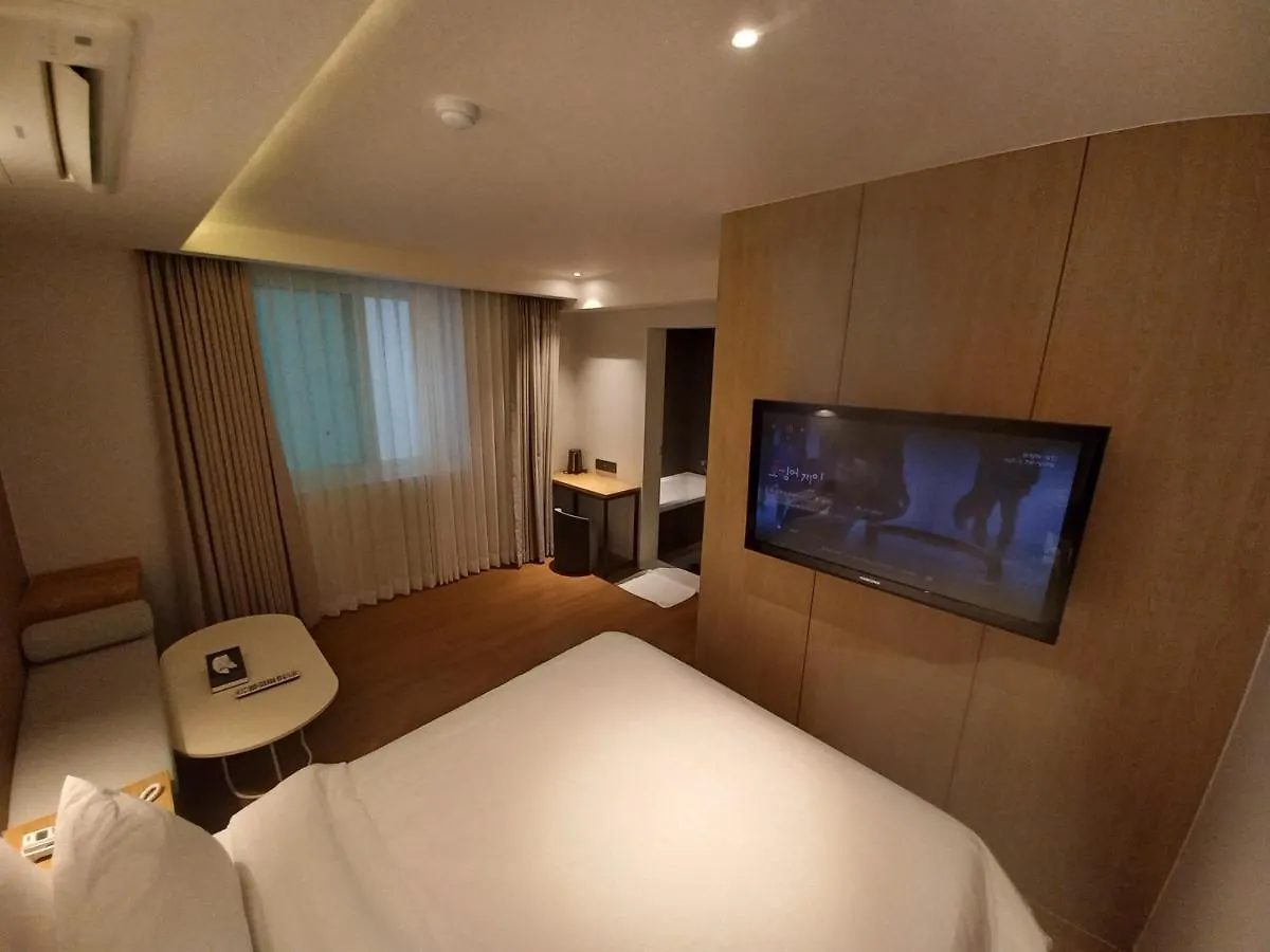 Adena Hotel Busan